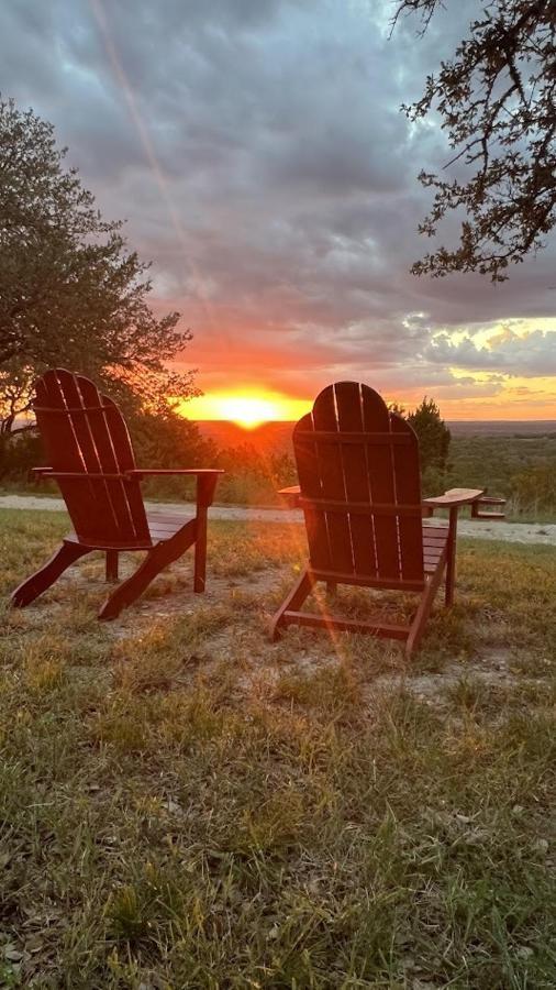 Hill Country Highland'S Bluebonnet Cottage Marble Falls Ngoại thất bức ảnh